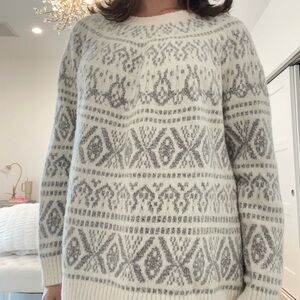 Knit sweater